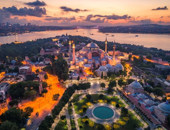 Вылеты в Стамбул из Нижнего Новгорода