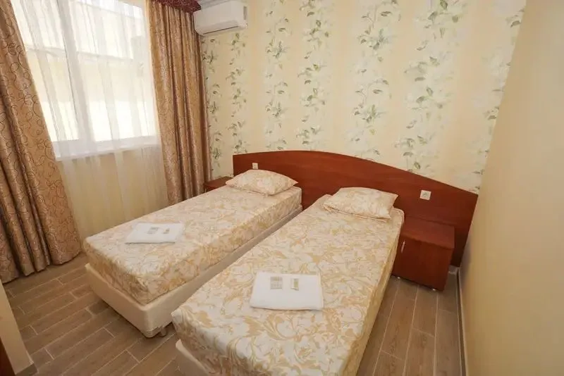 Отель Малахит 